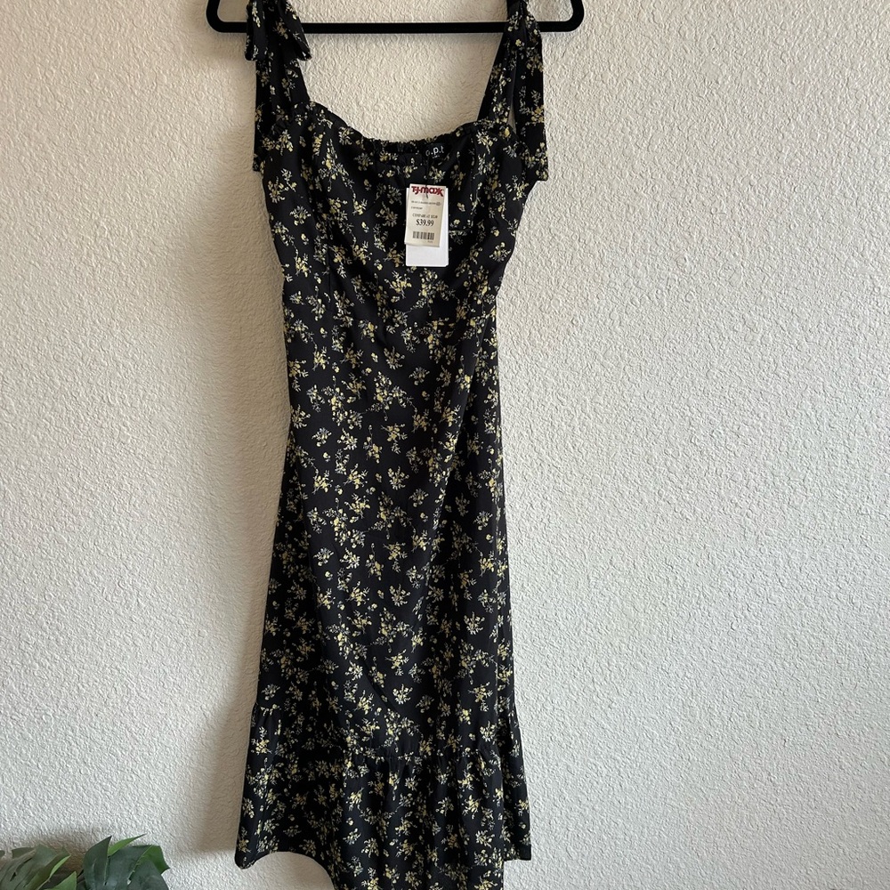 Black Floral Tie-Shoulder Midi Dress